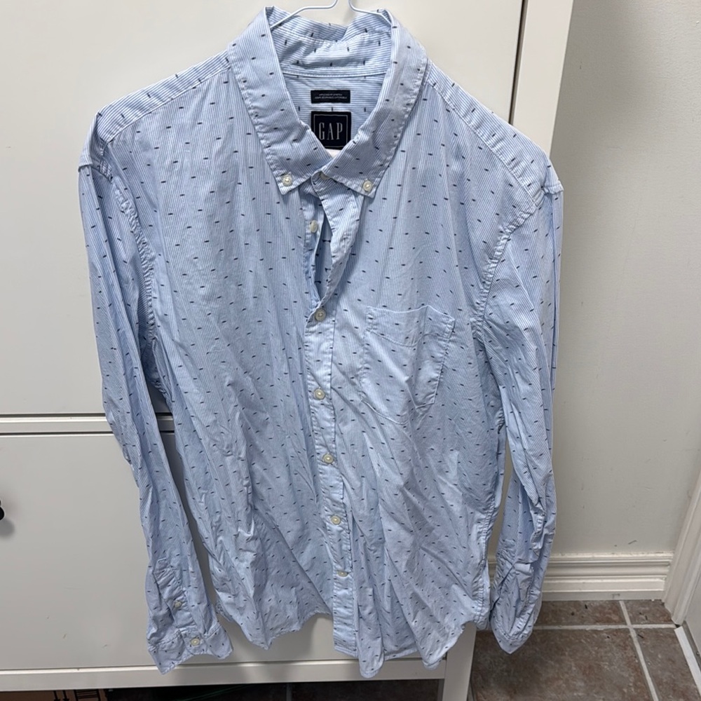 GAP Blue Casual Button Down Shirt
